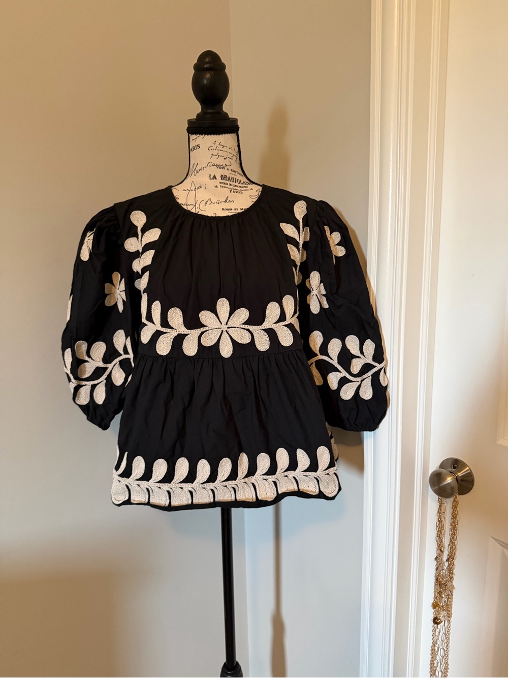 Anthropologie Black Peasant Blouse with White Floral Embroidery size M